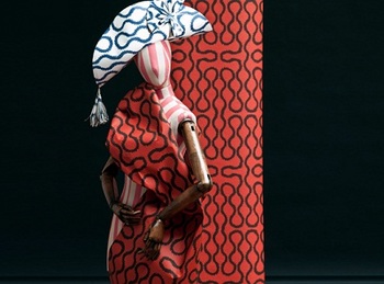 vivienne-westwood-wallpaper-dress-3.jpg